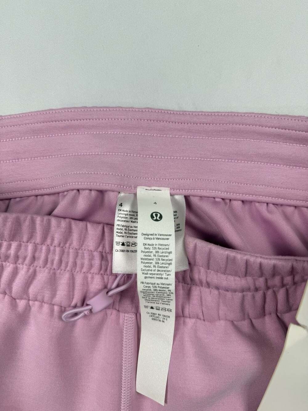 Lululemon Softstreme High-Rise Short 4 inch - Picture 4 of 4